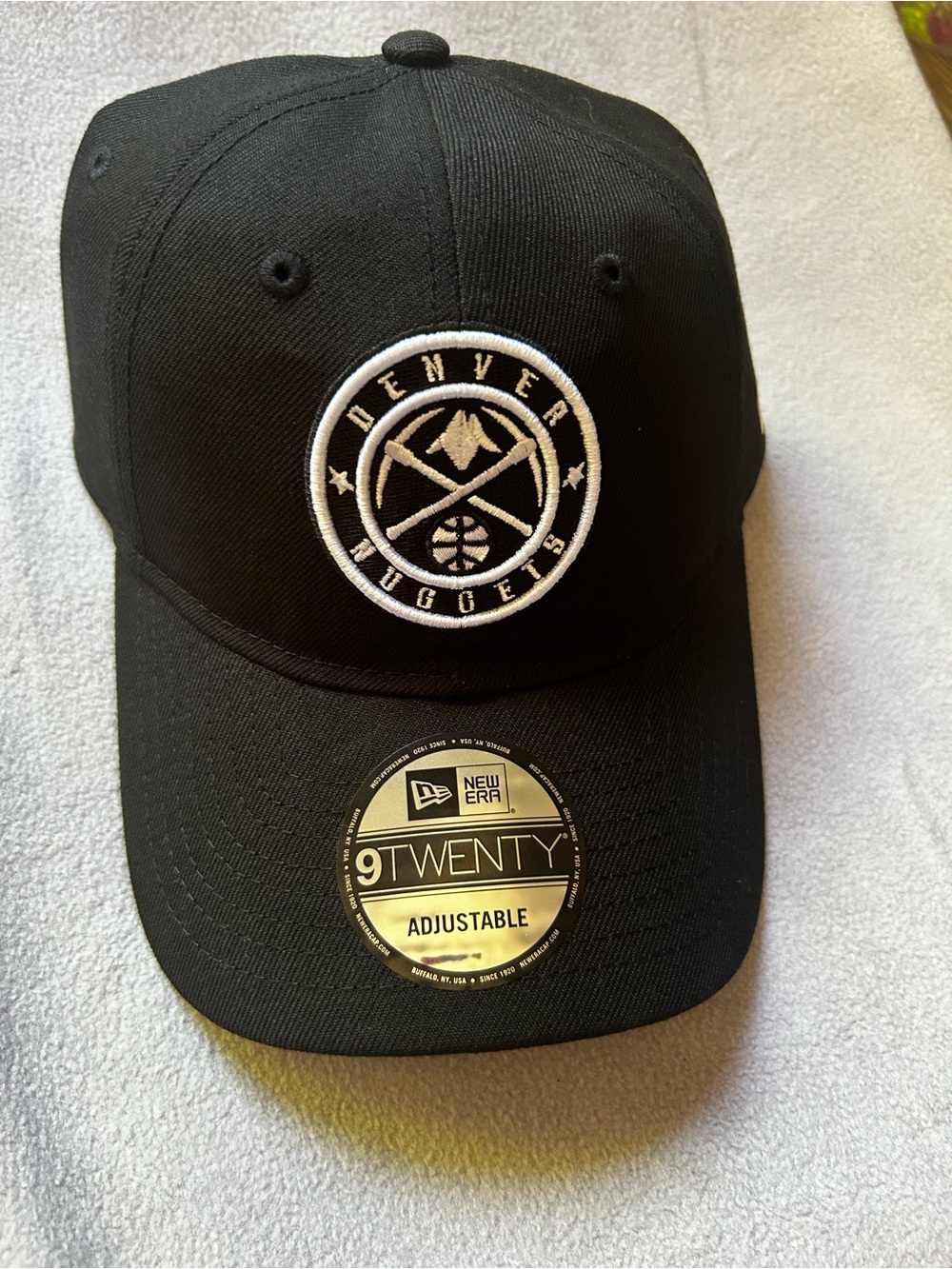 New Era Denver Nuggets Black and Gold 9TWENTY Interior Logo Cap